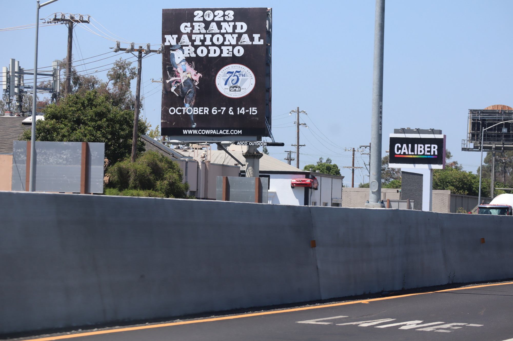 Billboard gallery image