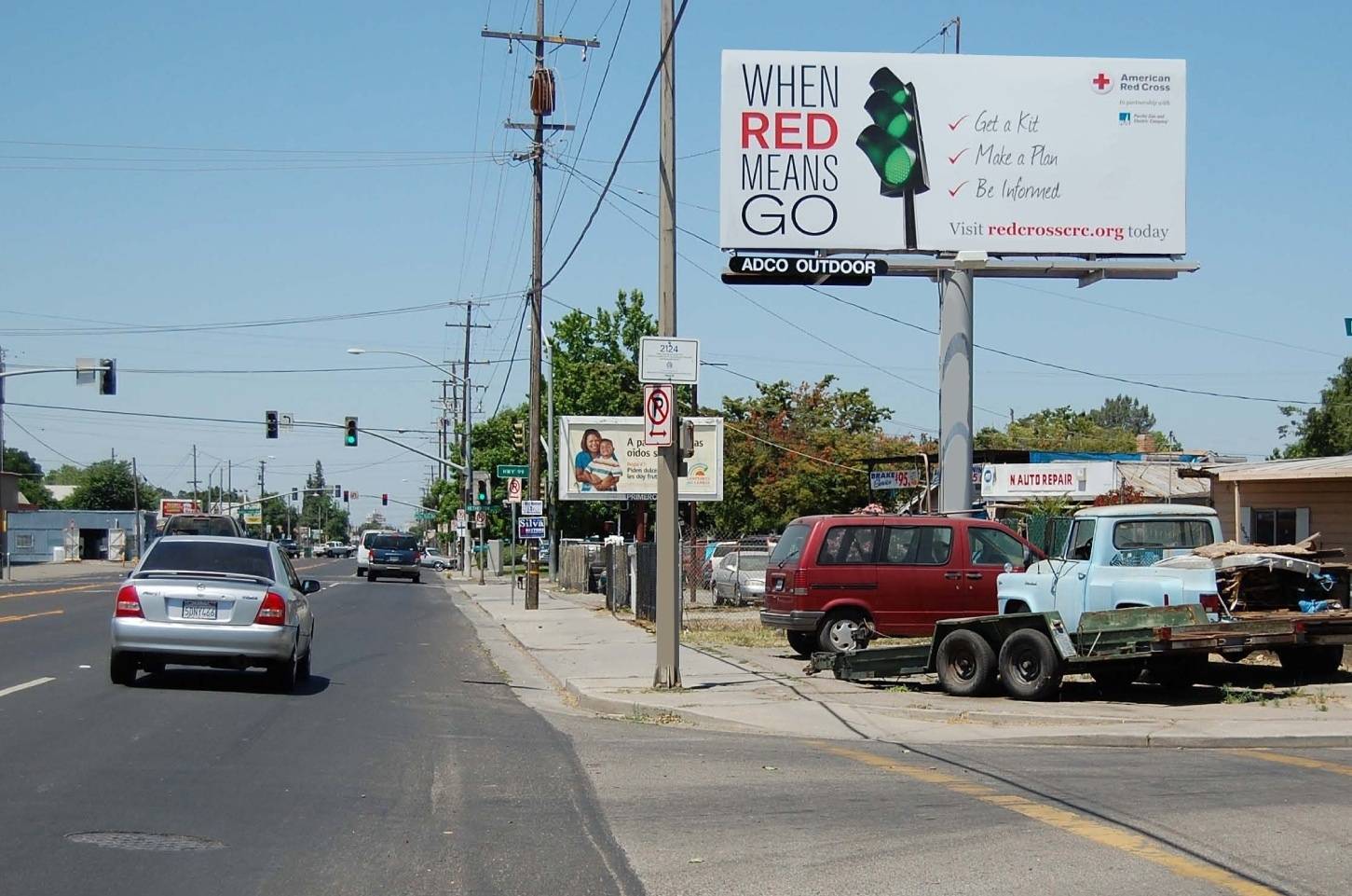 Main St W/Hwy 99 Stockton N/L-Illuminated - 11011W
