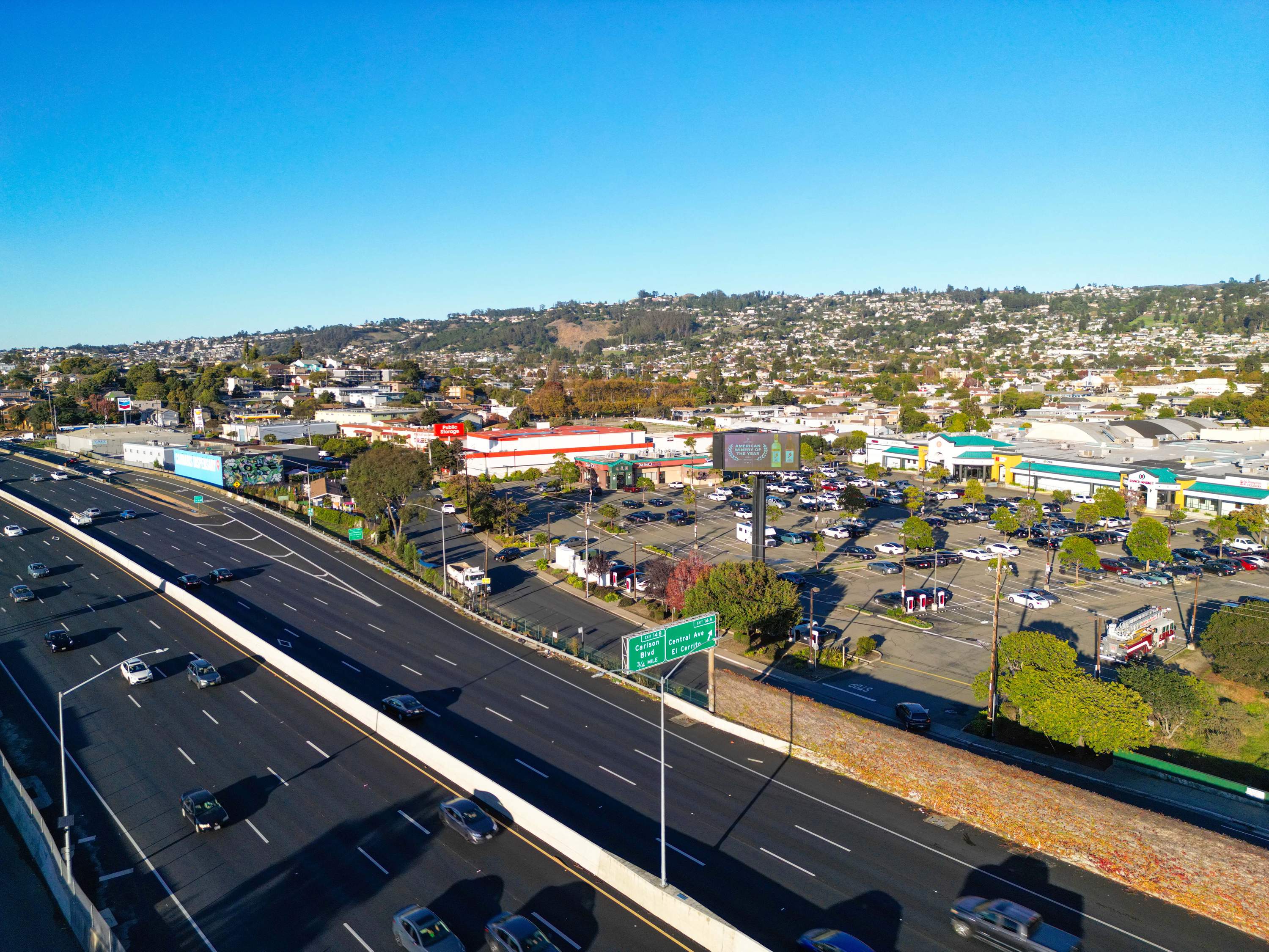 Billboard gallery image